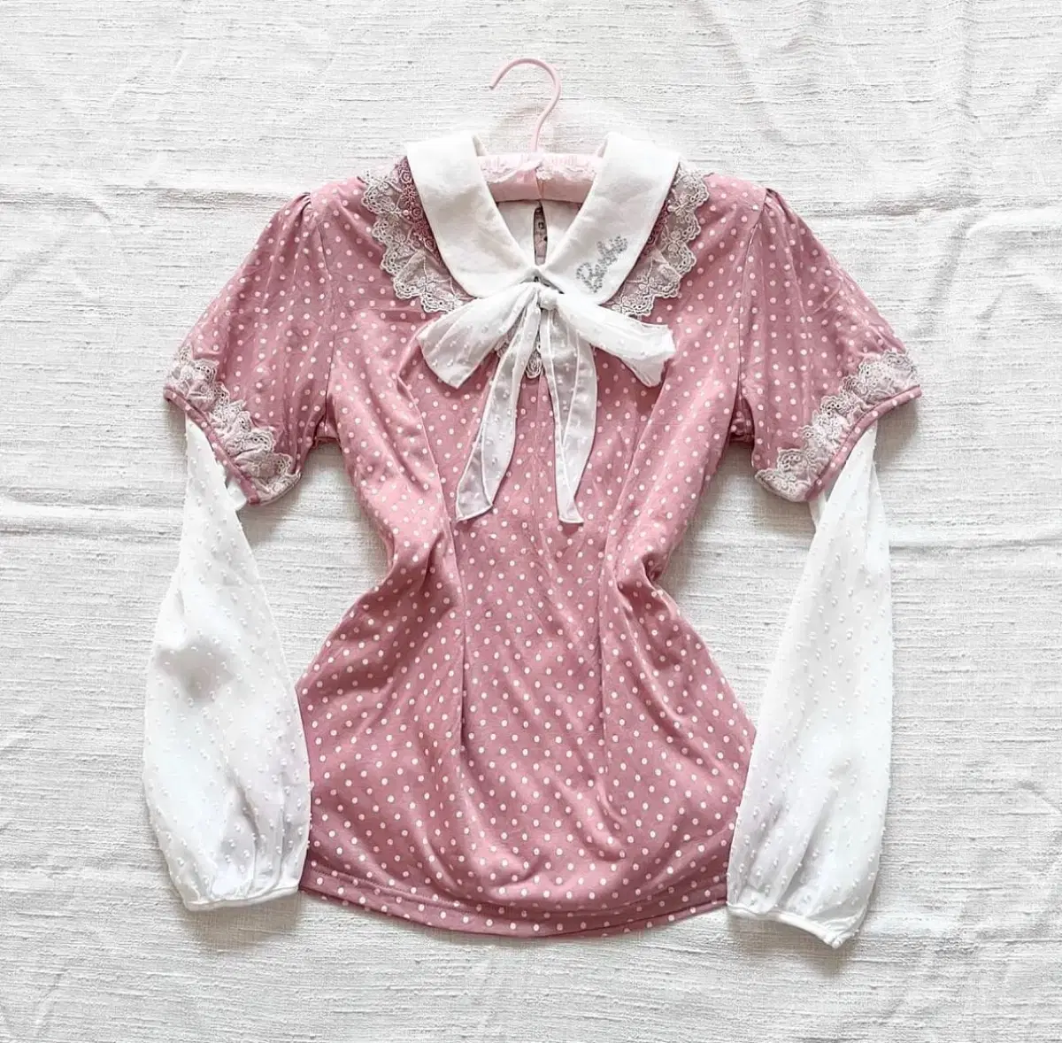 cute girl Set ( pink dot top+white top )