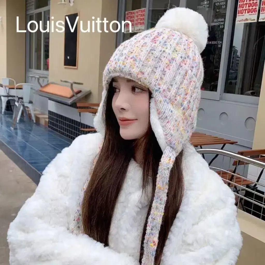 LOUIS VUITTON루이바이통 스키 모자 보온 트위스트 모자