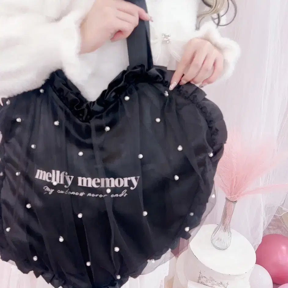 mellfy memory 멜피메모리 하트 백 가방 블랙