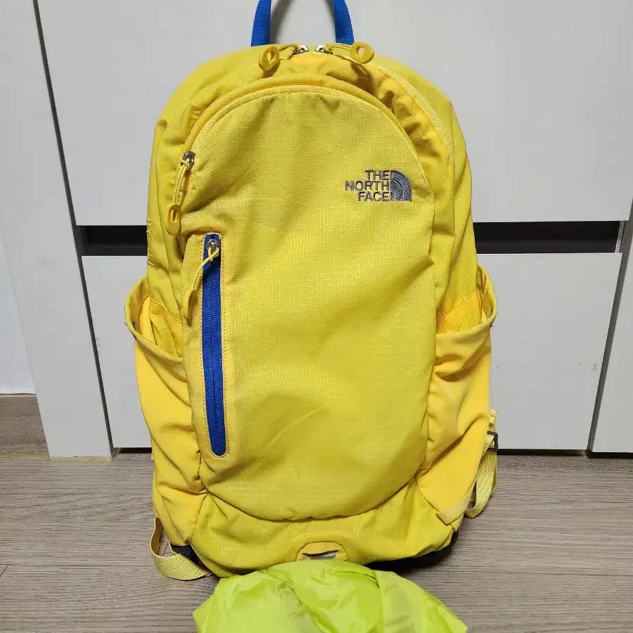 노스페이스 백팩 Yellow DY 20L