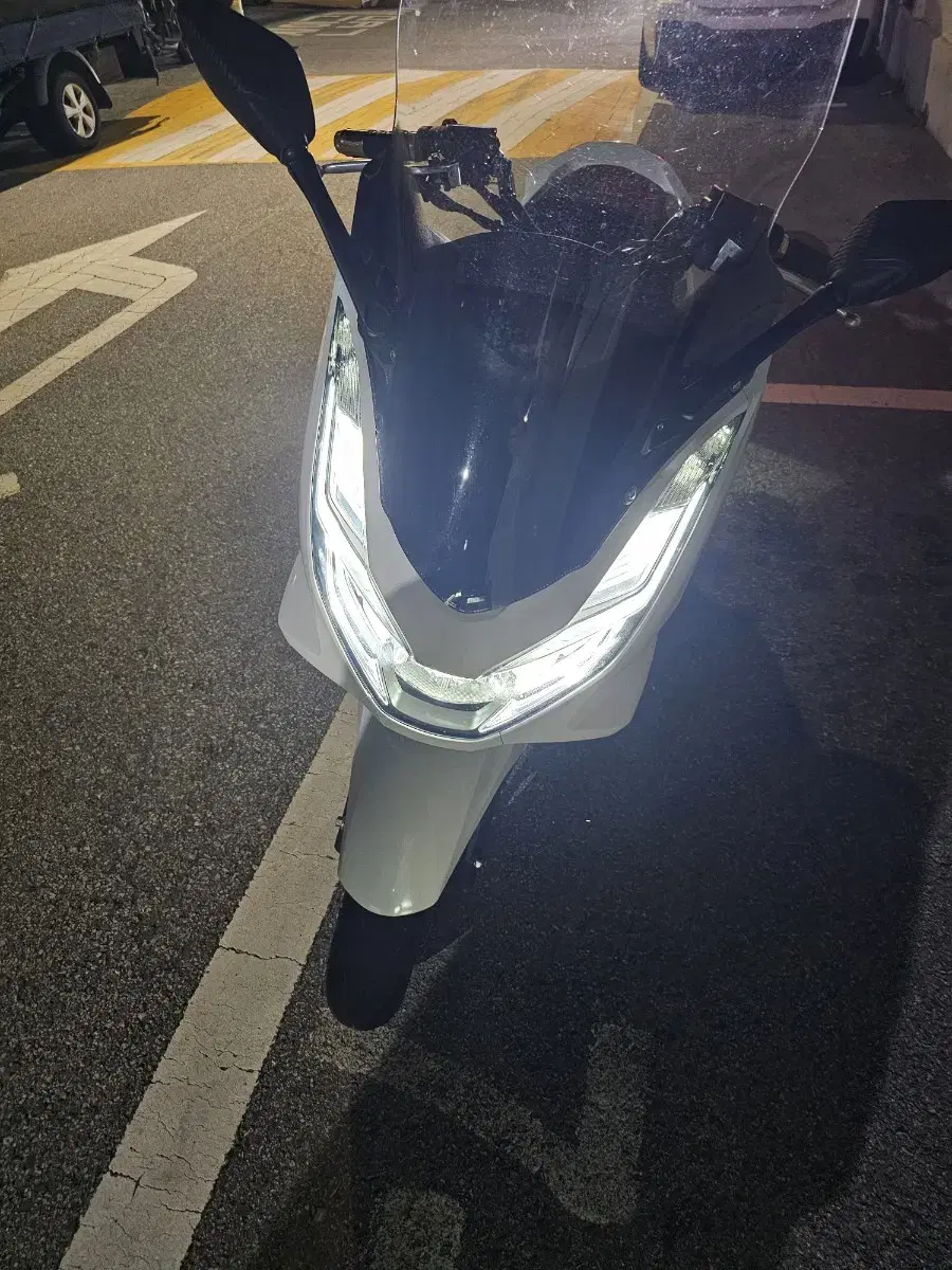 pcx125 22년식 팝니다