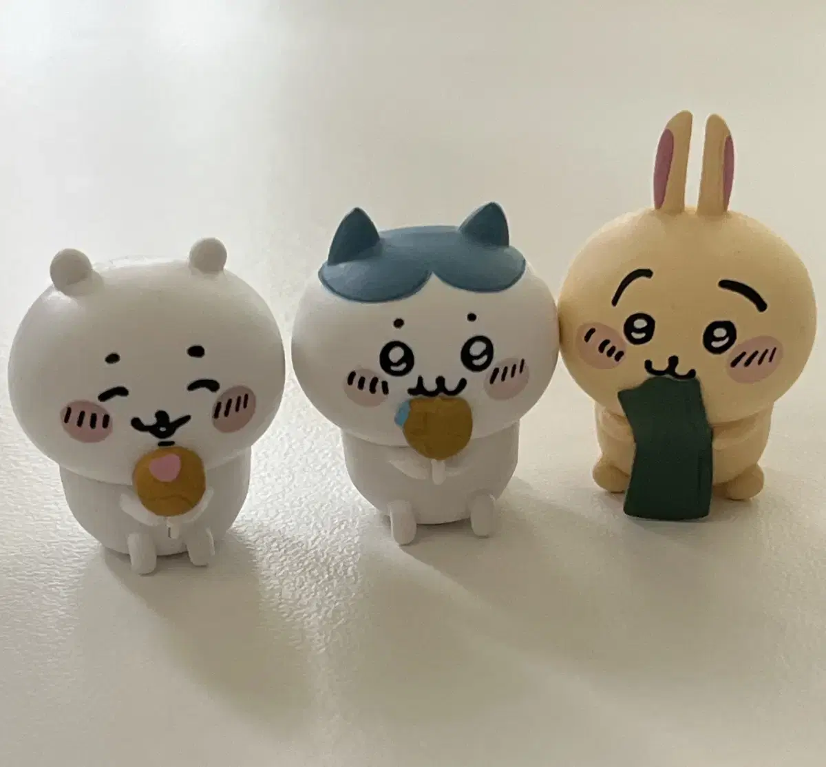 Munchkin Chiikawa Hachiware Usagi Mogumogu Patty Gacha Figures