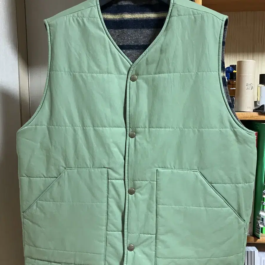 khakis reversible camp vest moss