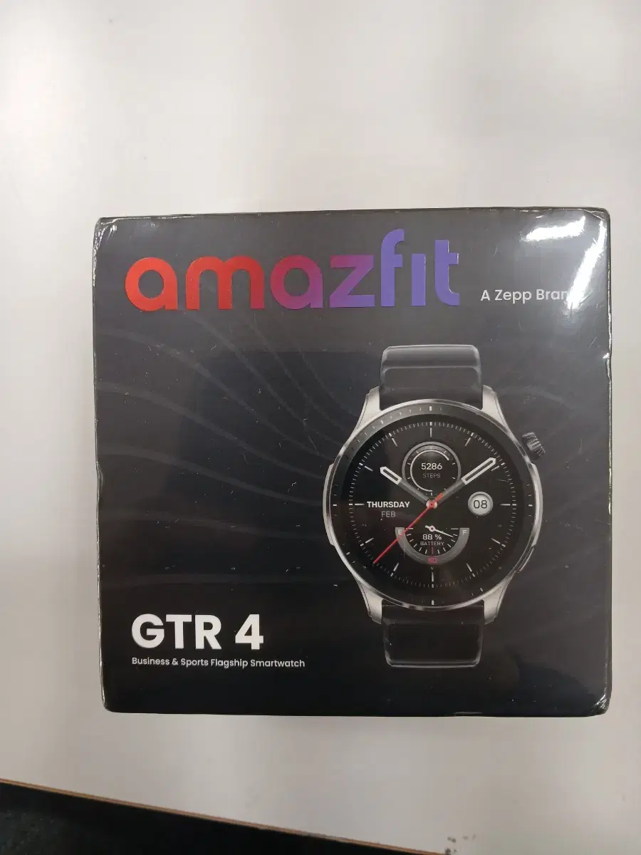 박스미개봉 어메이즈핏 gtr4 스마트워치 46mm  블랙