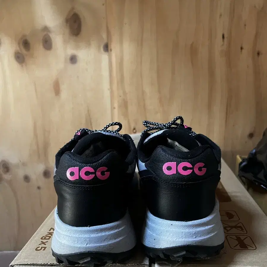 나이키 ACG 운동화