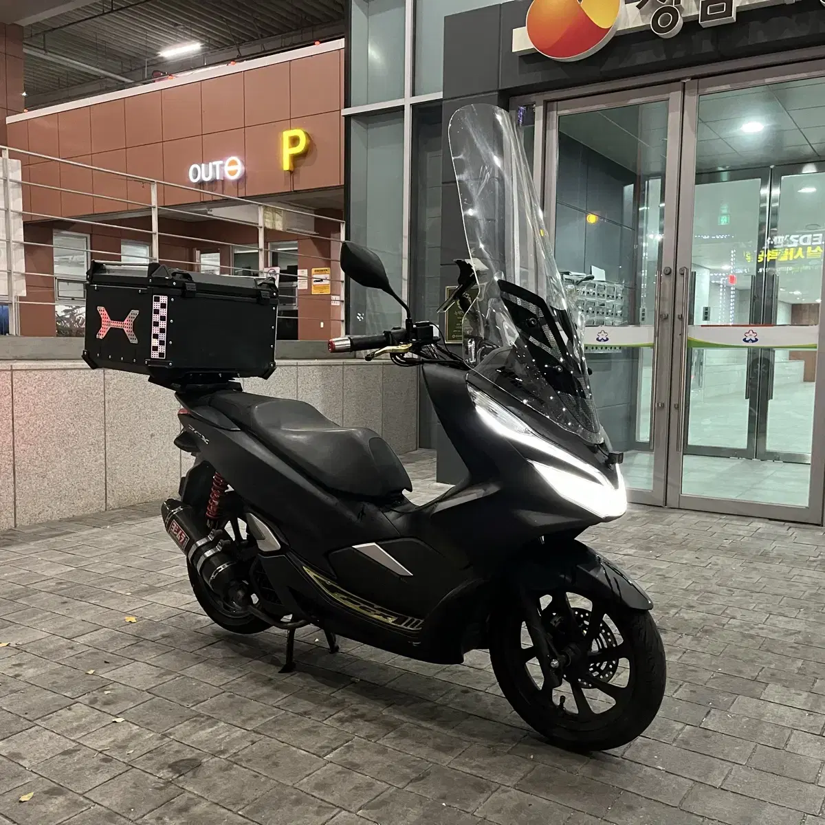 2019년식 PCX125 혼다 2ch 블랙박스 풀셋팅차량 190만원