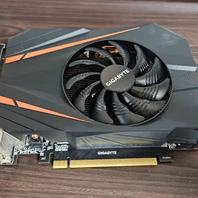 기가바이트 1070 8g