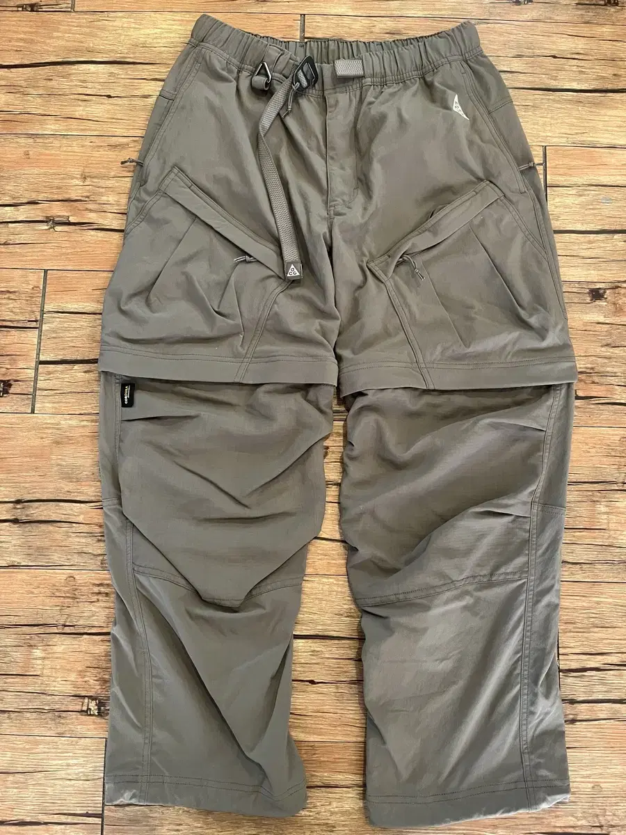 Nike ACG Smith Summit Cargo Pants Size L Olive Grey Domestic