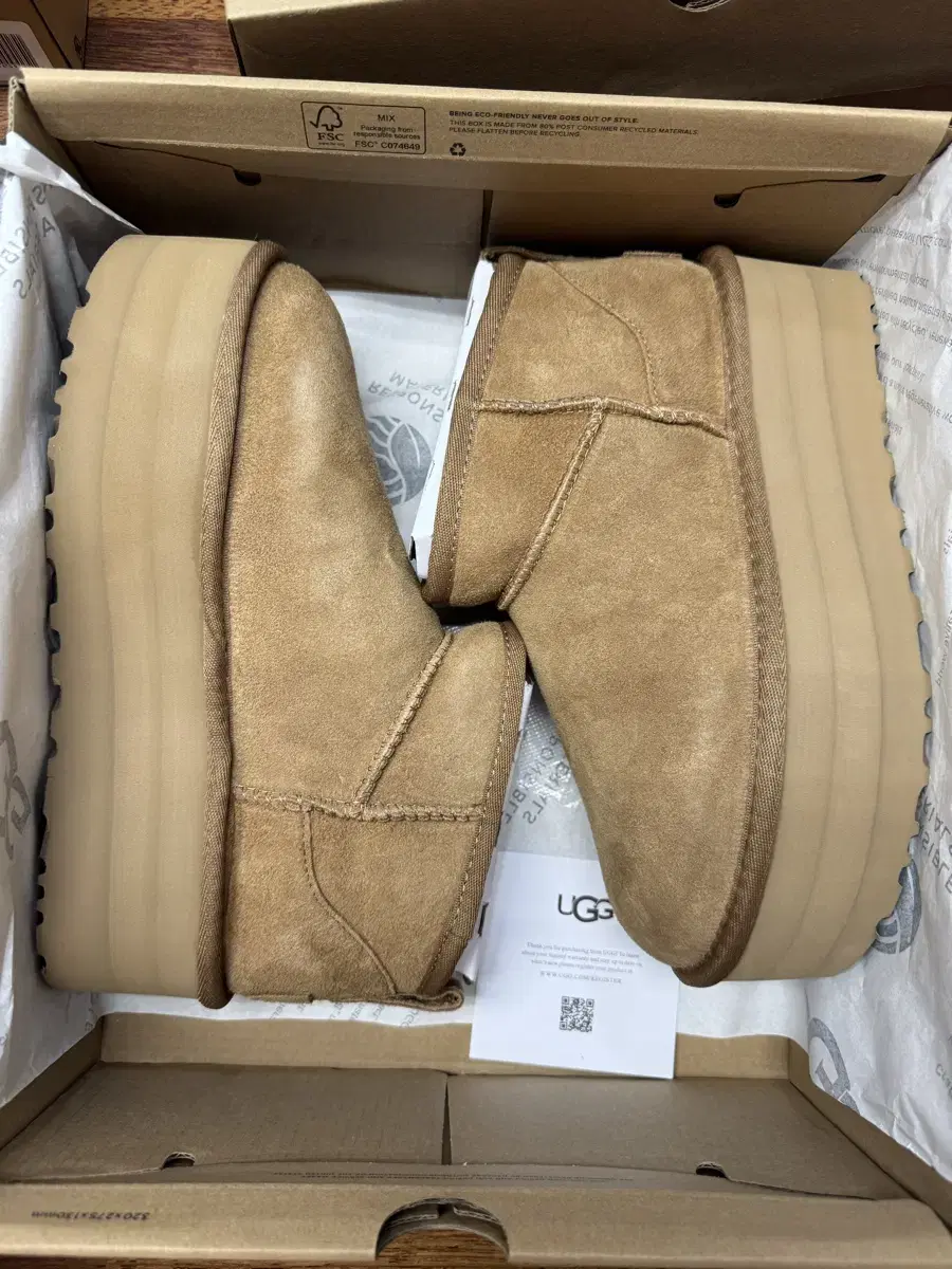 UGG 어그 클래식 울트라 미니 플랫폼