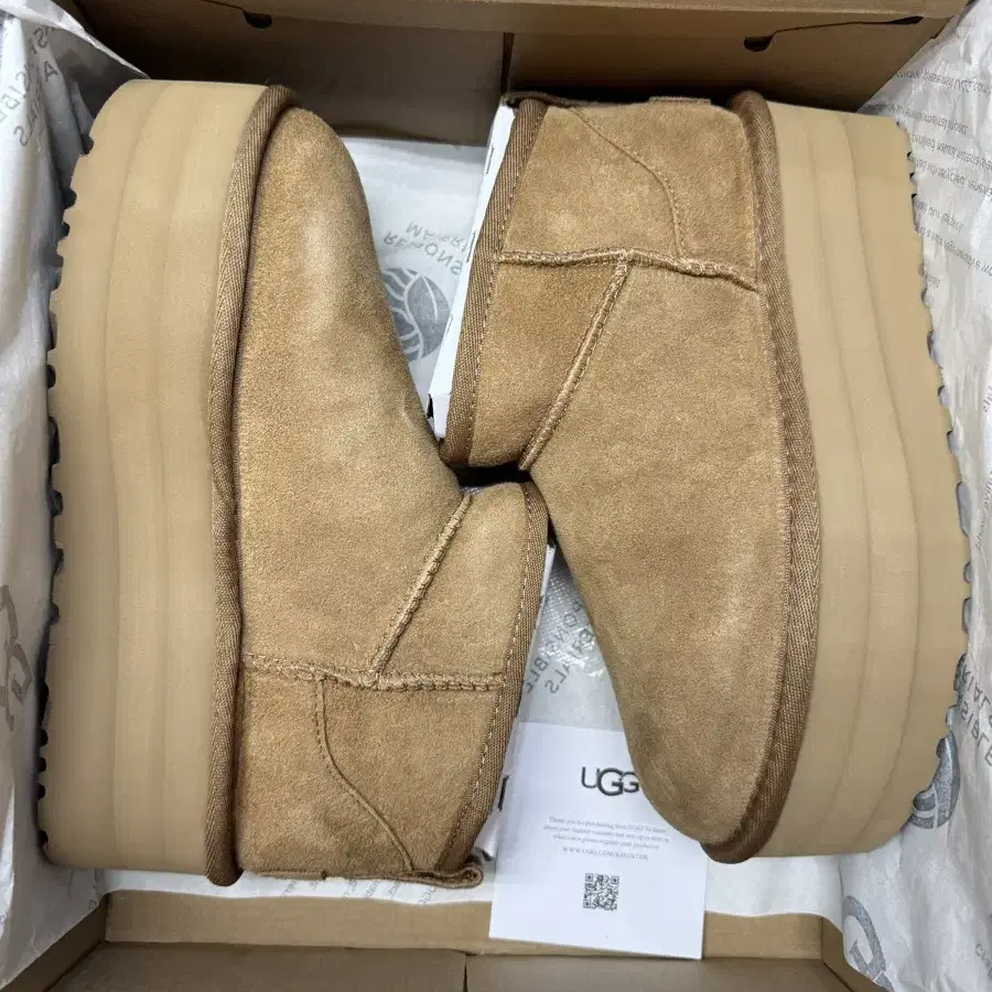 UGG 어그 클래식 울트라 미니 플랫폼