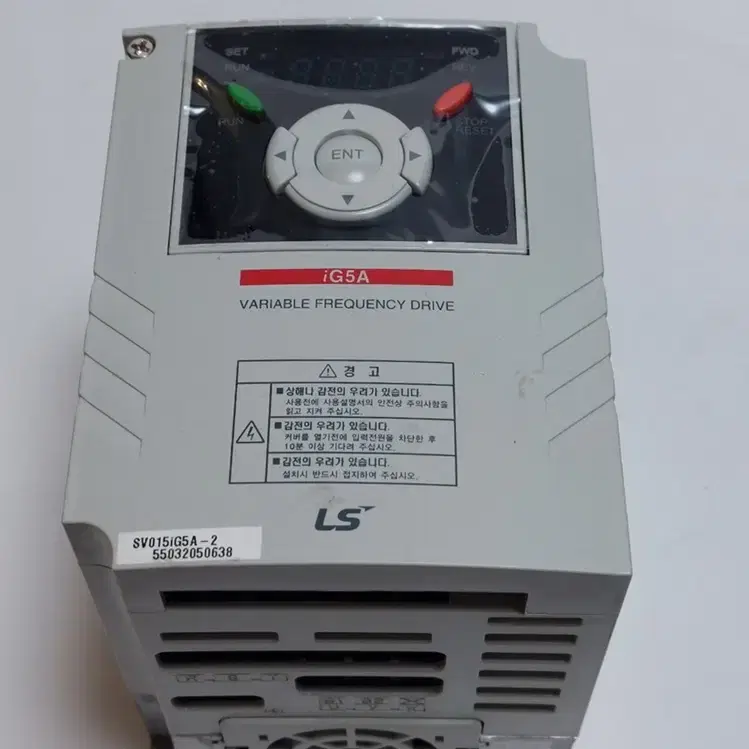 LS SV015iG5A-2 (1.5KW) 2마력 220V 인버터 새제품