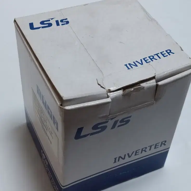 LS SV015iG5A-2 (1.5KW) 2마력 220V 인버터 새제품