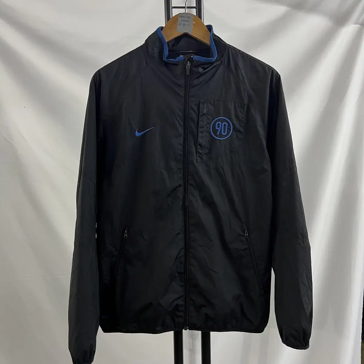 [Genuine/L] Nike Swoosh Stormfit Black Windbreaker