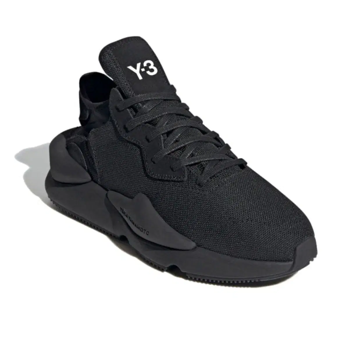 Y-3 카이와 트리플블랙 255