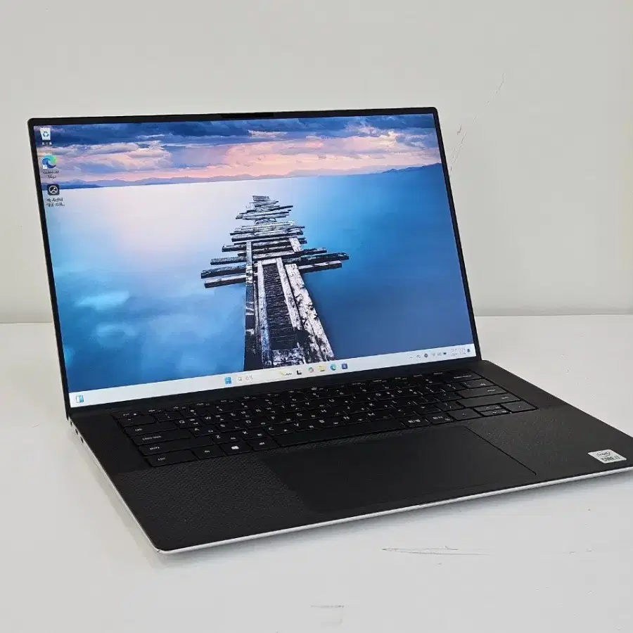 DELL 최신 상위 모델 15인치 노트북 XPS15 9500