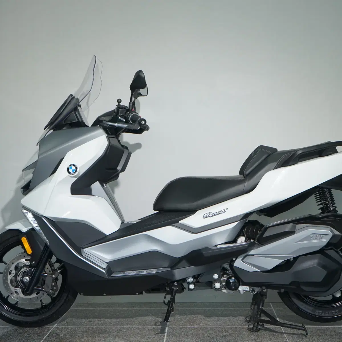 2023년식 짧은 키로수 bmw c400gt 판매/대차