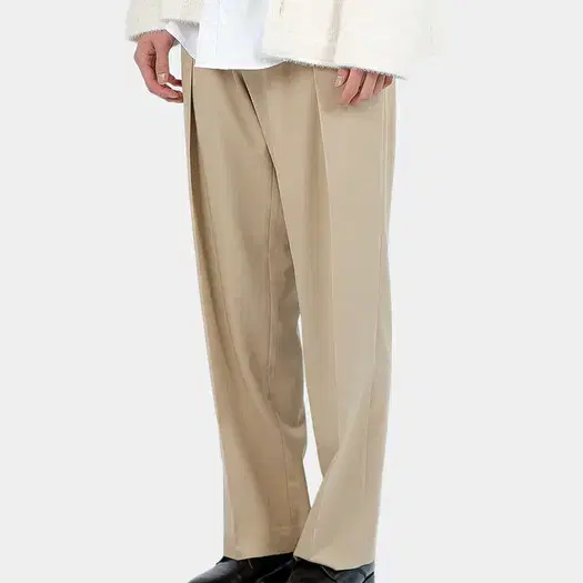 리트(LIT) PLEATS WIDE PANTS BEIGE