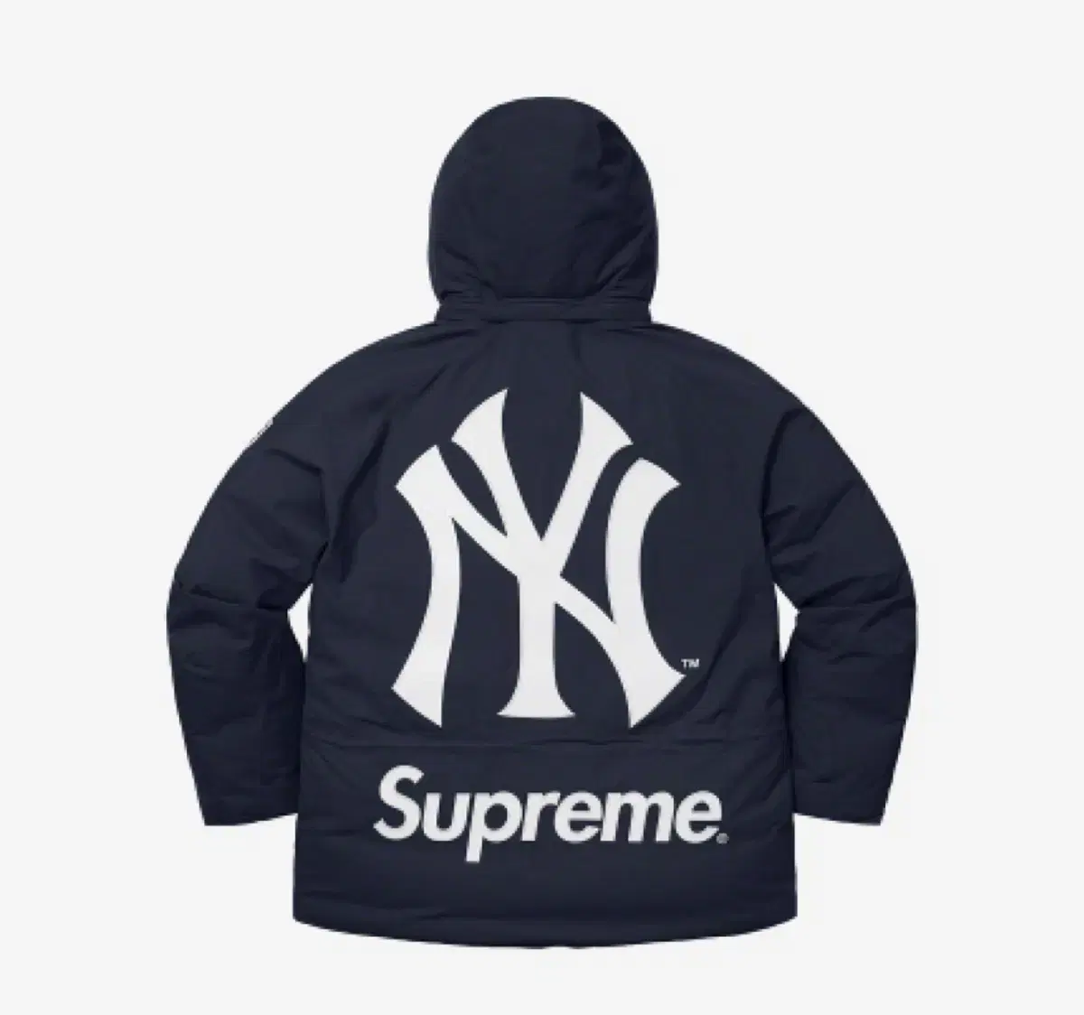 [XL]Supreme x New York Yankees Gore-Tex 700-fill down jacket navy