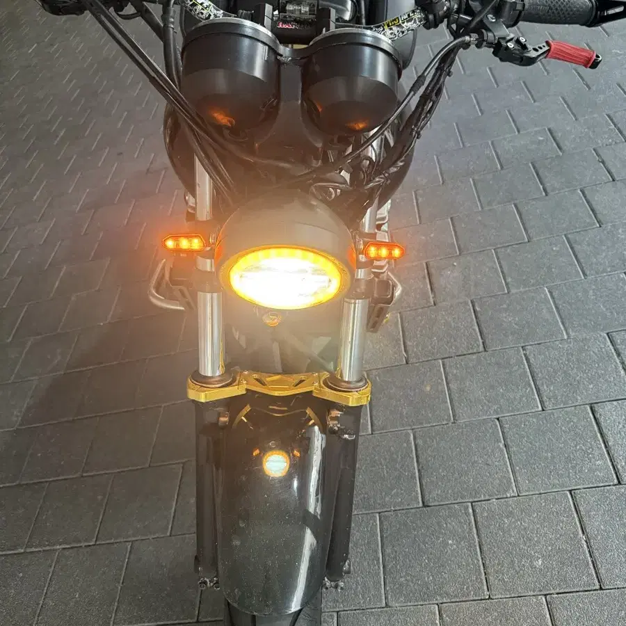 CB400 vtec 판매합니다.