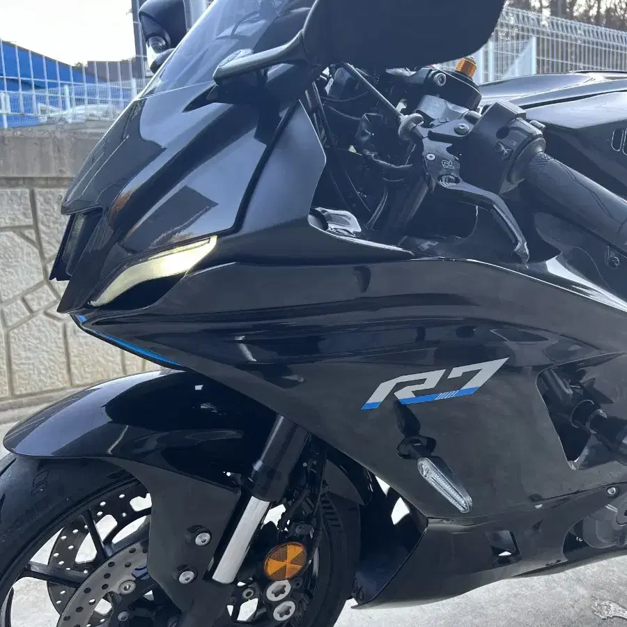 22년식 야마하 YZF-R7 블랙 판매