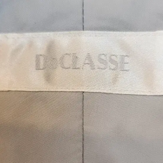 DOCLASSE 프라다원단 바스락 코트