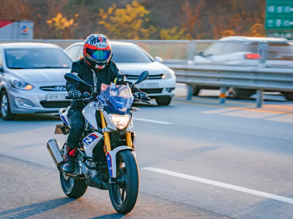 19년식 BMW G310r 판매 및 로드자전거 대차합니다