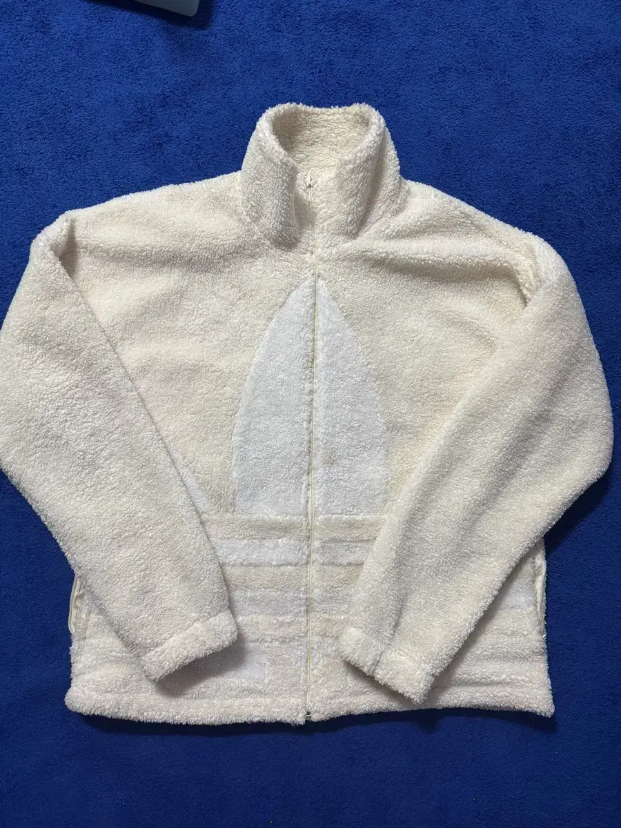 3xl adidas Victrefoil