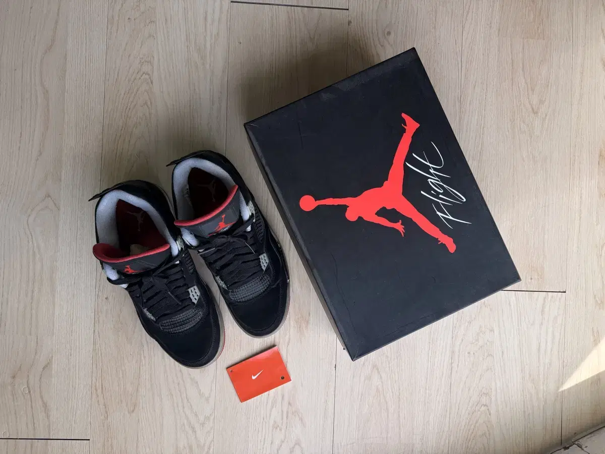 Jordan 조던 4 브레드 bred