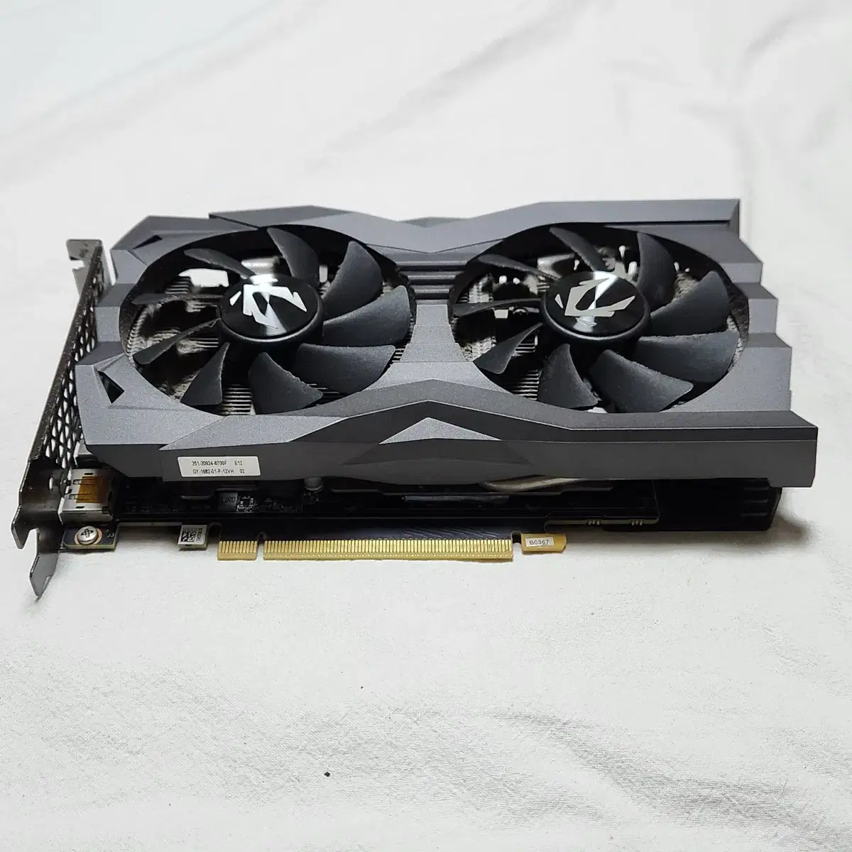 지포스 GTX 1660Ti 그래픽카드