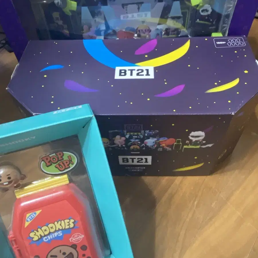 BT21 피규어 set : bt21스테이지, bt21유니버스타,,,,