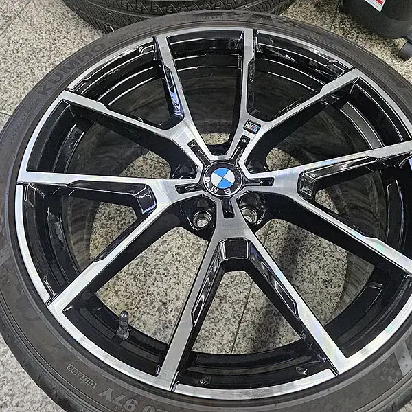 BMW G16 8시리즈 정품휠 728M 20인치 휠타이어 셋트