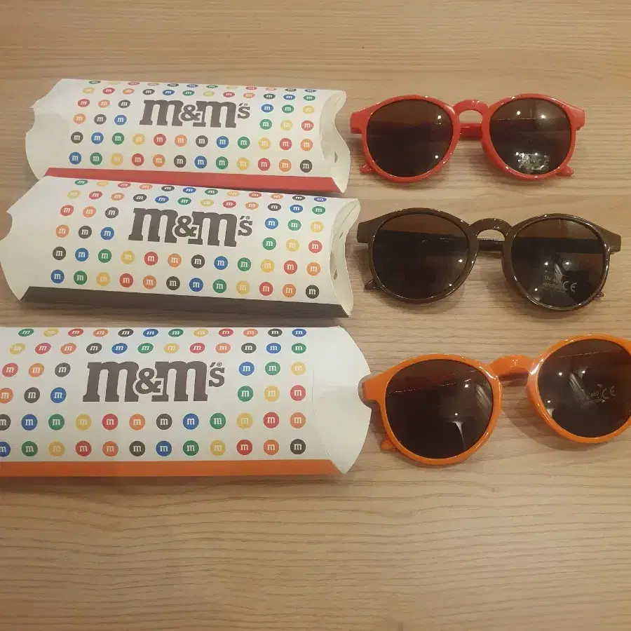 m&m 선글라스