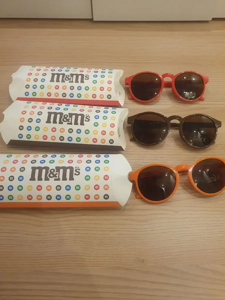 m&m 선글라스