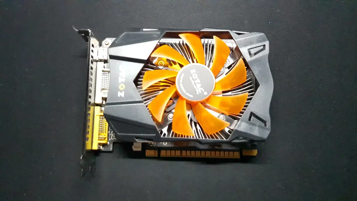 ZOTAC GTX750TI 1G 판매합니다. 조텍 750ti 1g