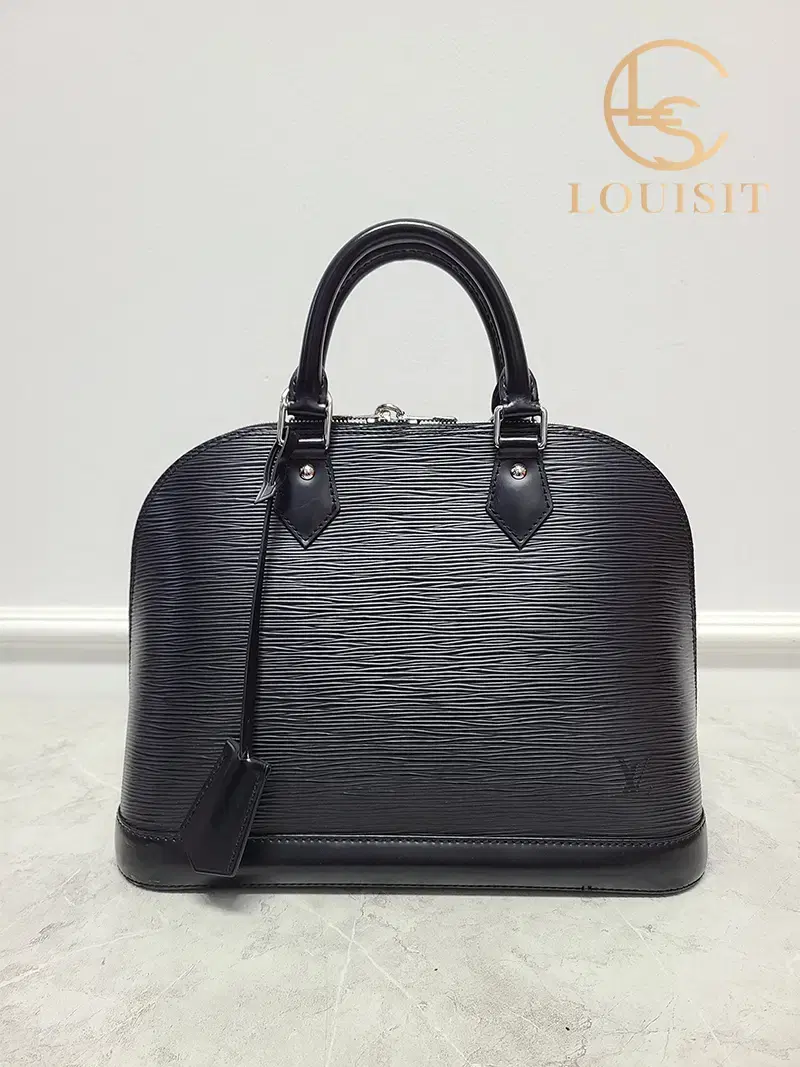 [PM] Louis Vuitton Black Epi Alma Shoulder Bag