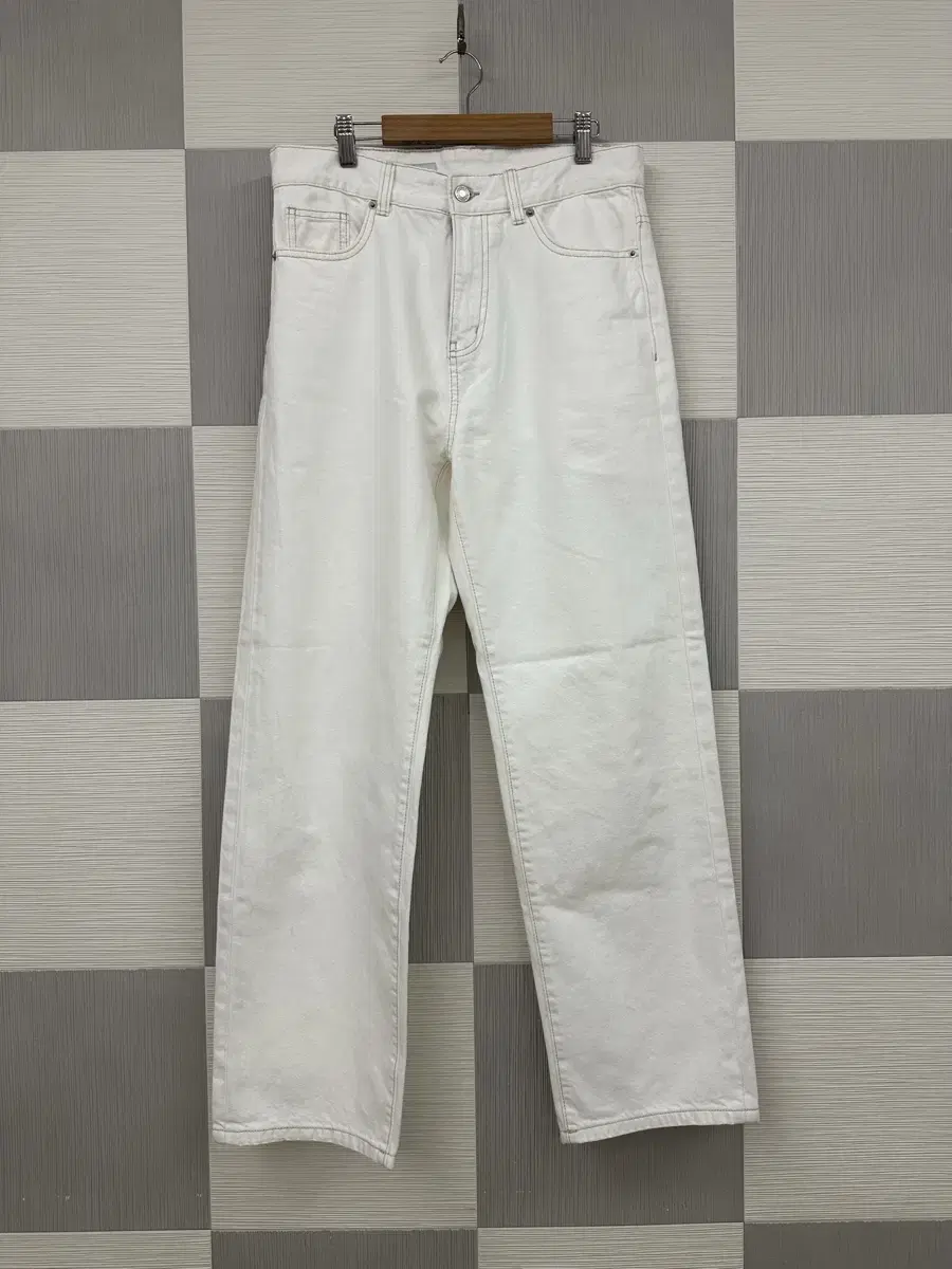 Eight Seconds Lightweight Essentials Semi Wide Fit Denim Pants Ivory 78