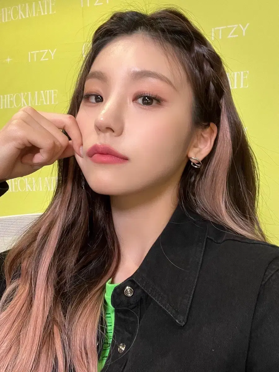 itzy 있지 예지 yeji 스니커즈 폴라 양도 판매