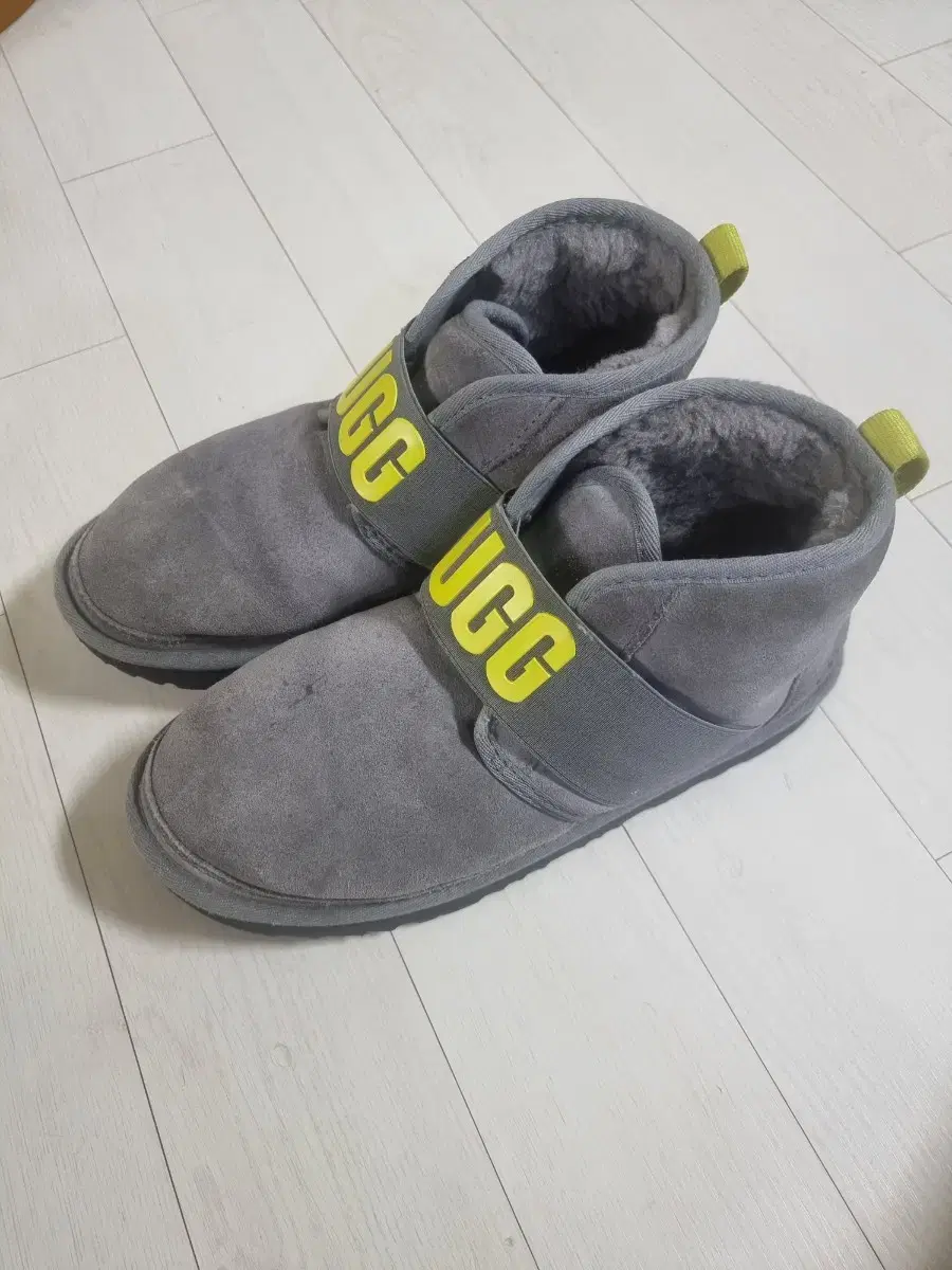 UGG 어그부츠   UK 5