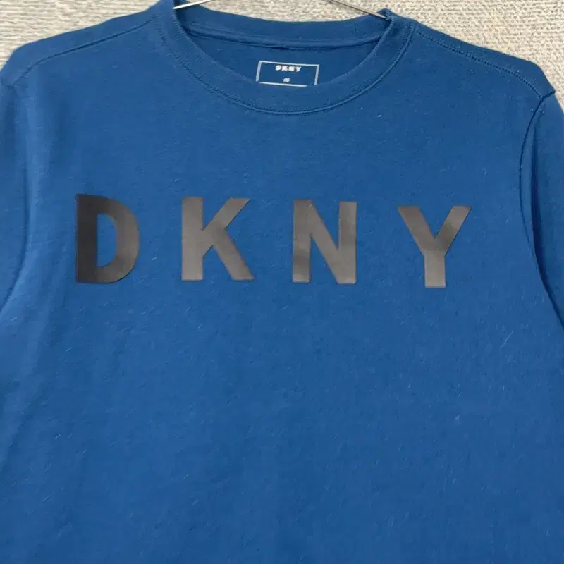 DKNY 로고 프린팅 네이비 맨투맨 XS