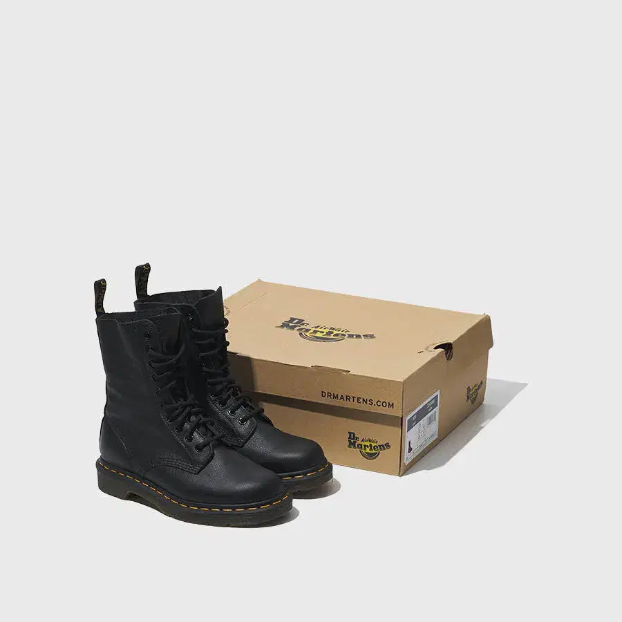 DR.MARTENS boots EU38(womens)