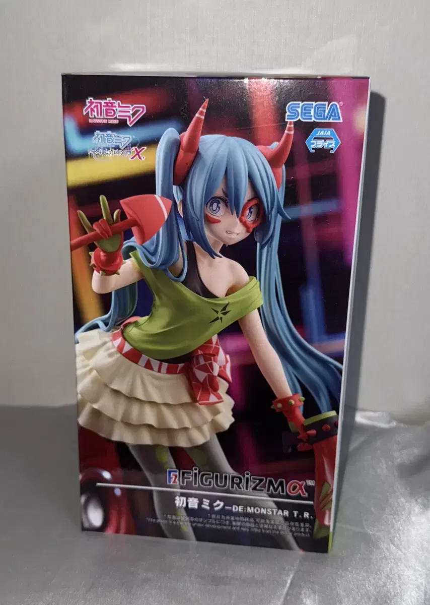 Hatsune Miku DE:MONSTAR Figurism Figures