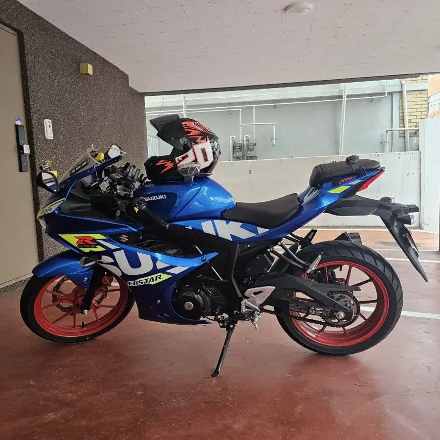 스즈키 GSX-R125 2023년식 신차급