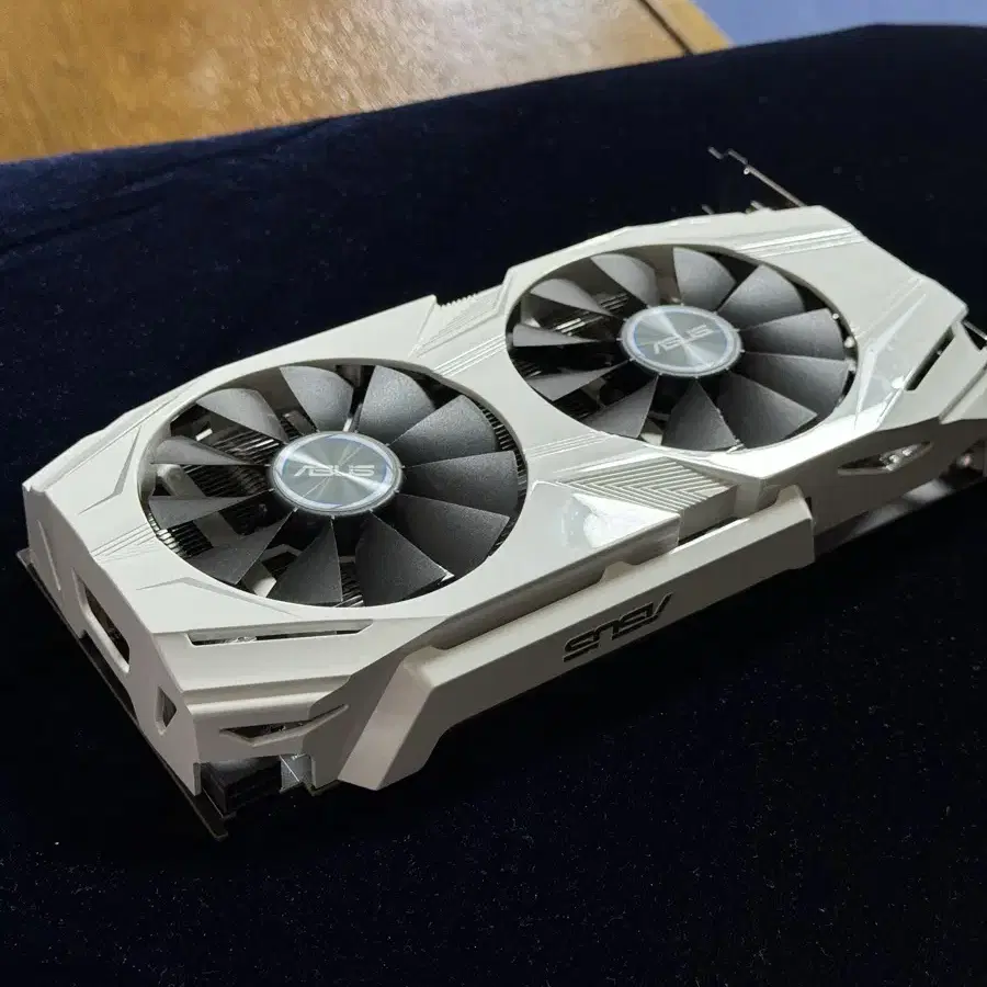 ASUS GTX1060 6gb 듀얼OC