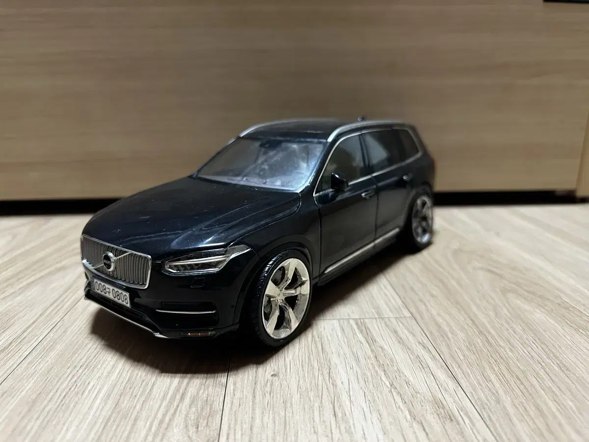 (가격인하) 1:18 csm 볼보 xc90 다이캐스트 대파품