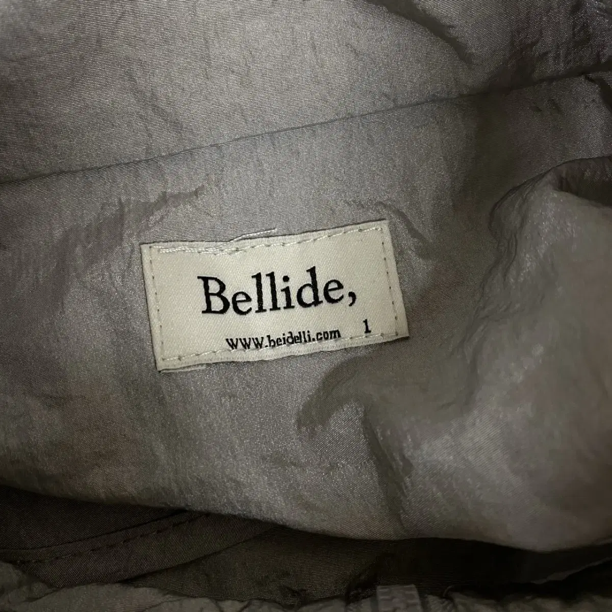 Bellide 크롭 자켓 m