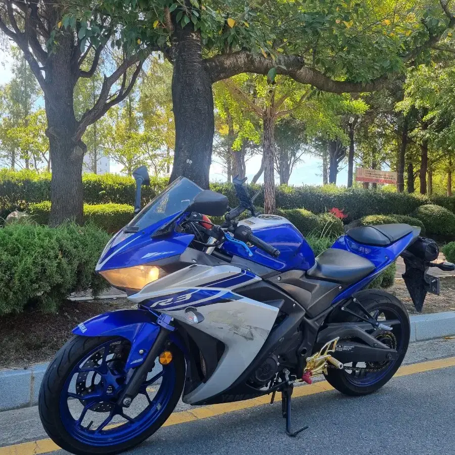 16년식 yzf-r3 3만키로대 3일만 판매합니다