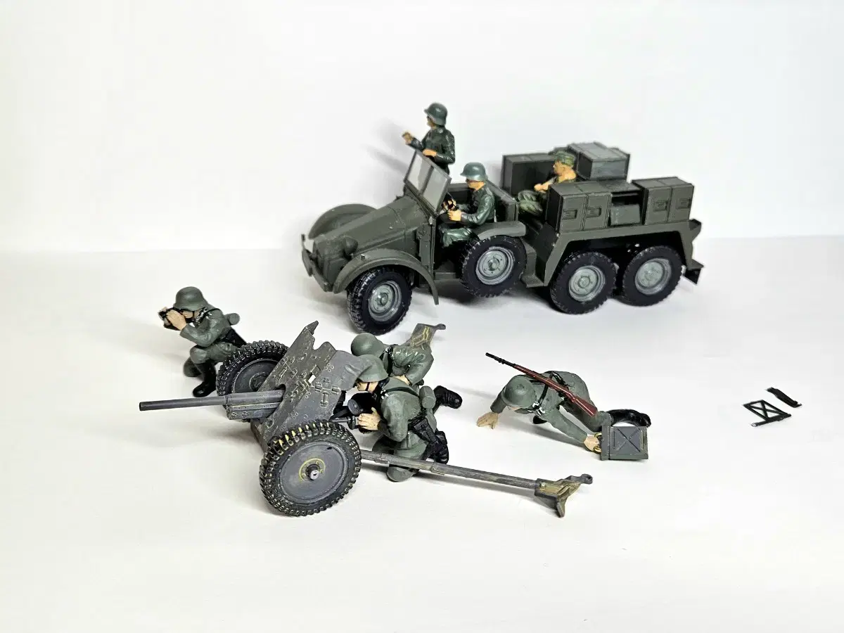 타미야 1/35 독일 3.7cm 대전차포/크룹 프로체 트럭