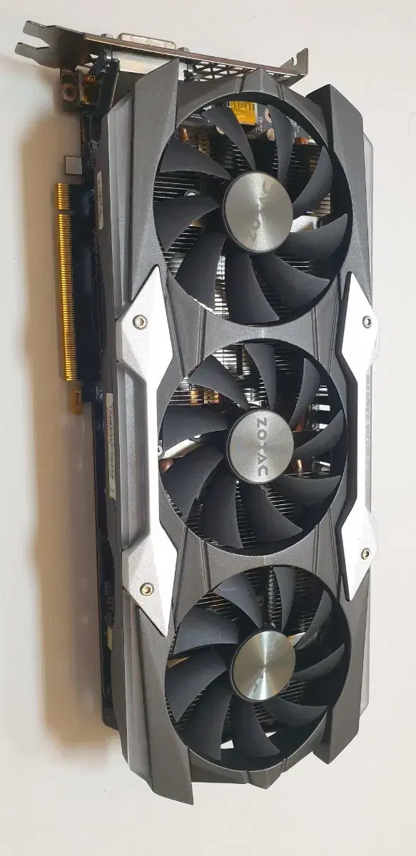 조탁 1080ti 익스트림 1티어 최상 팝니다