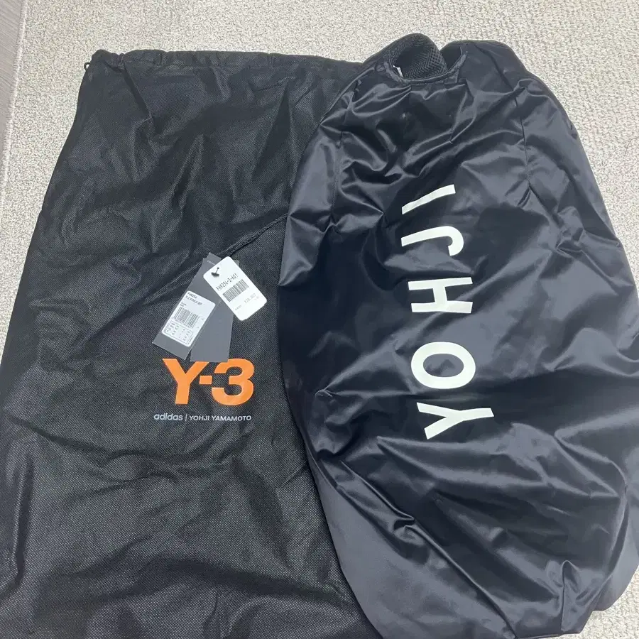 Y-3 요지야마모토 백팩