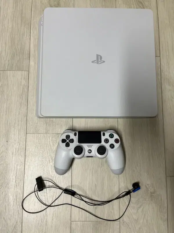 ps4 슬림 (화이트)